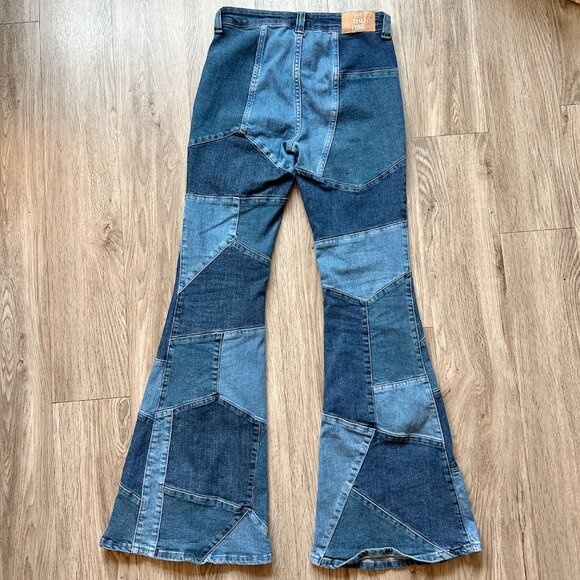 Free People We The Free No Boundaries Patchwork Flare Bell Bottom Jeans (26) - Picture 12 of 14